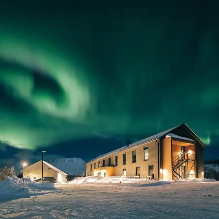 Cahkal Hotel