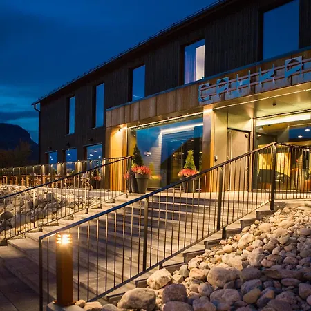 Hotel Cahkal 4*